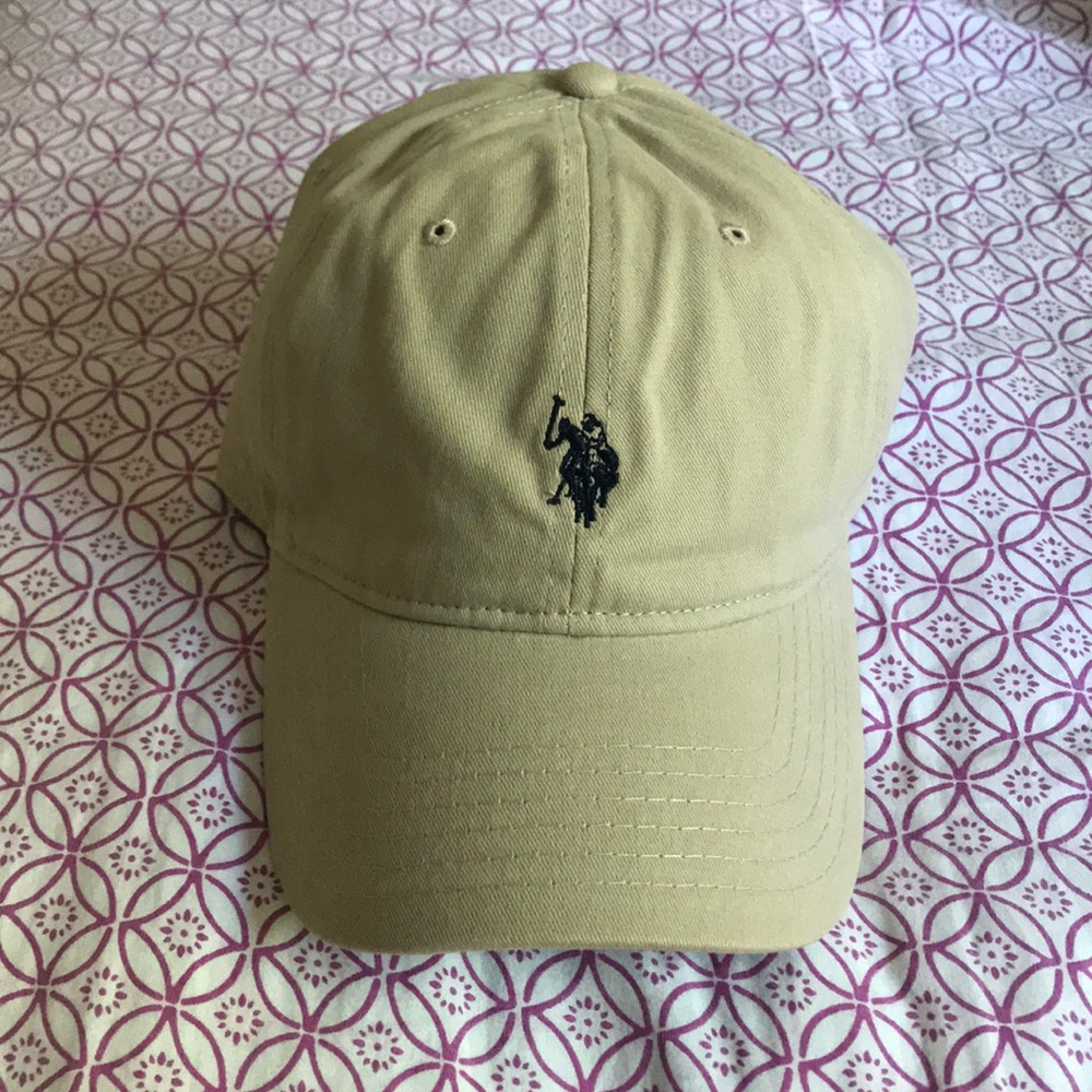 NWT Tan Polo Hat